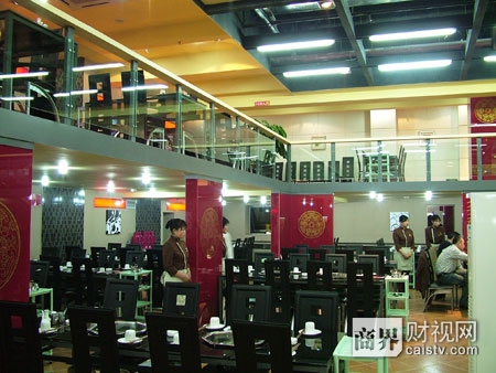 周渔府周子兴：中国鱼火锅开创者